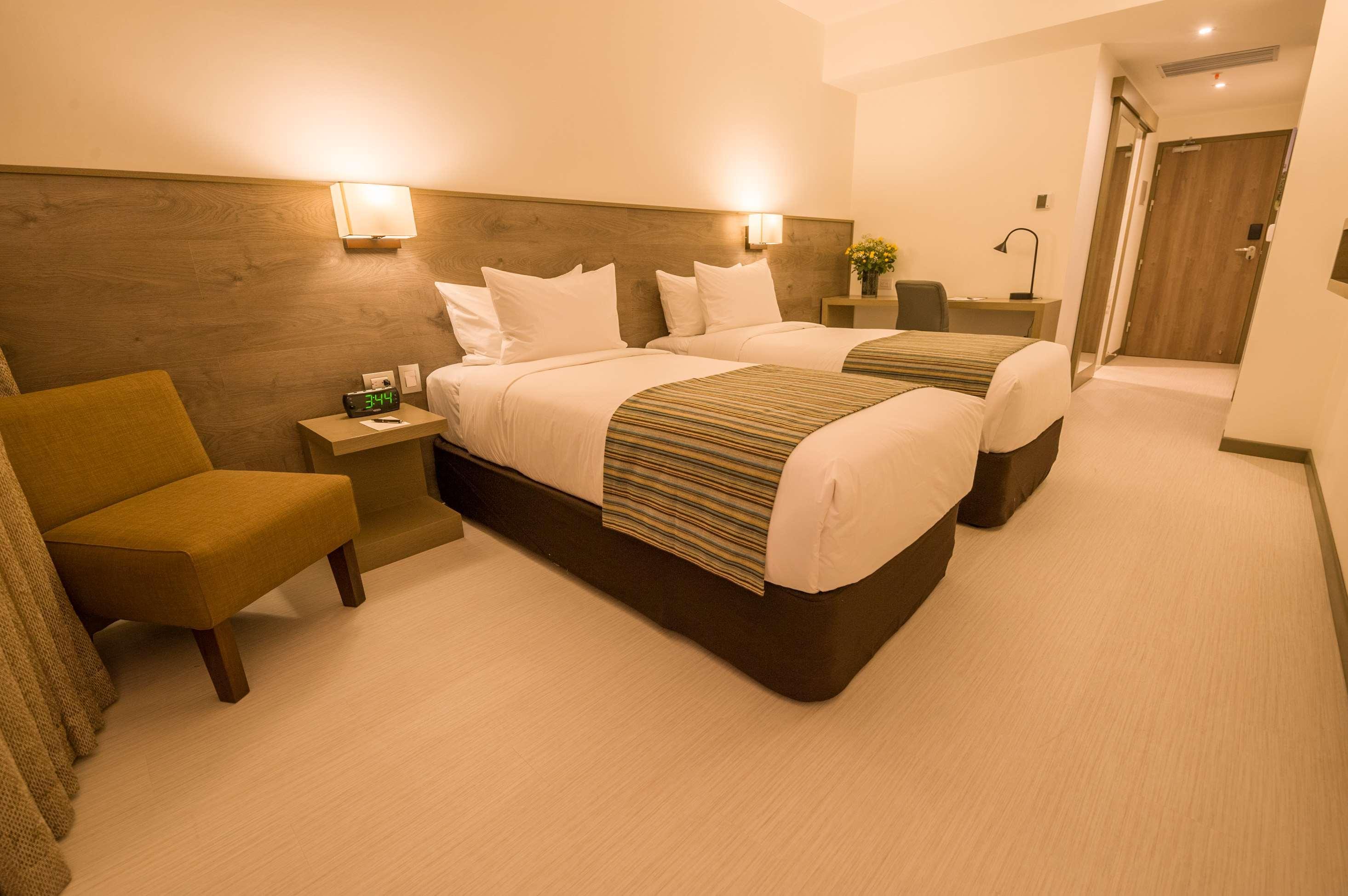 Best Western Posada Royale Hotel & Suites Simi Valley Exterior foto